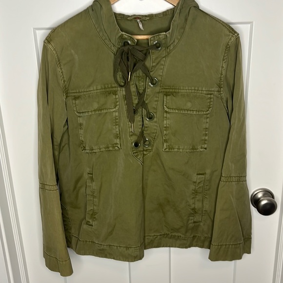 Free people lace up Khaki jacket - Picture 2 of 7